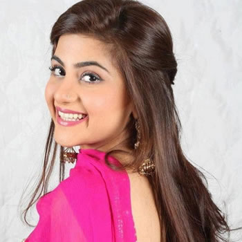 Pakistani Model & Actress Sohai Ali Abro Photos and Biography