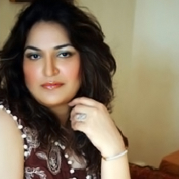Mona J Salon