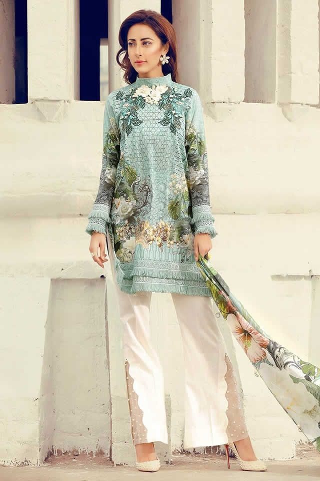 Designer Lawn Suits in Pakistan