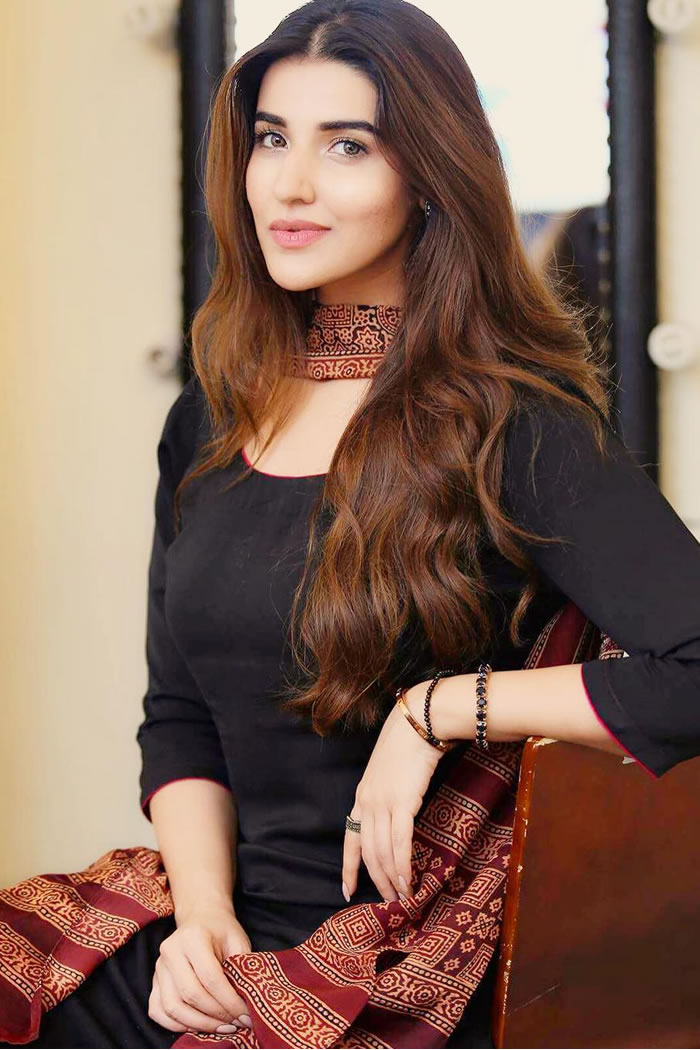 hareem farooq pics