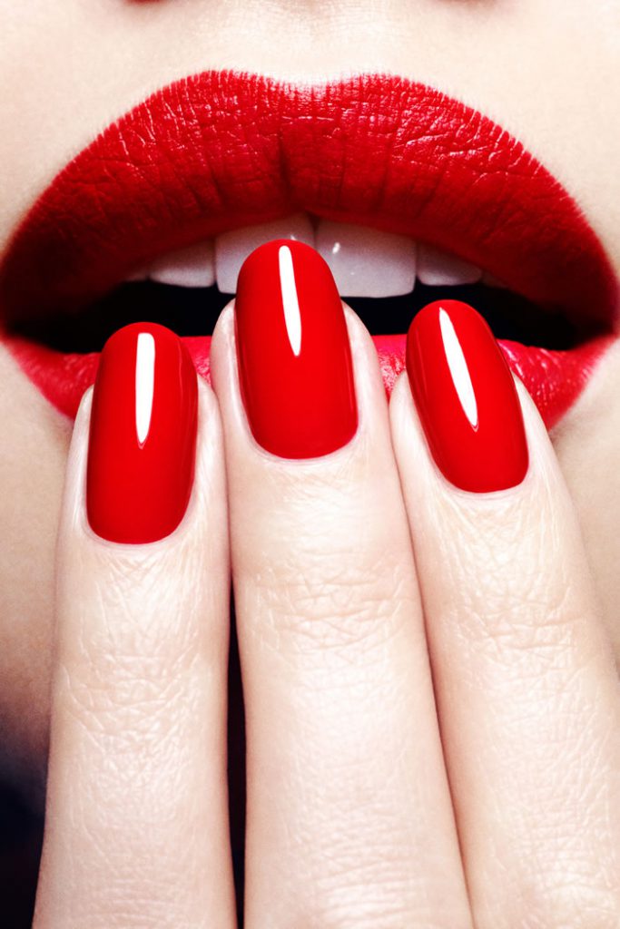 5 Everyday Mistakes That Are Harming Your Nails - Fashion ...