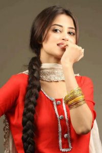 Sajal Ali Photos