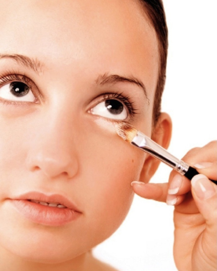 Lighten your dark circles in right way