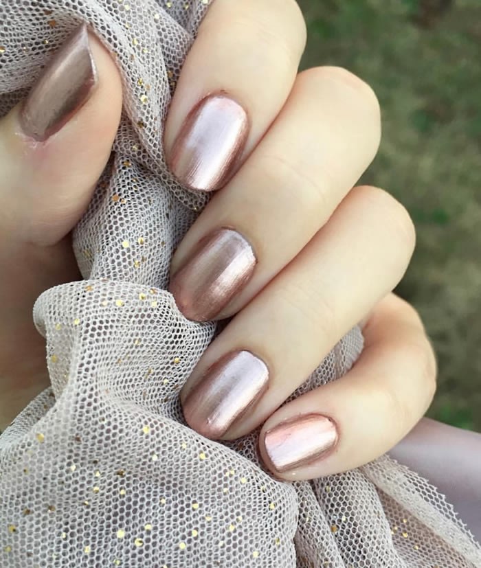 6 Trending Chrome Nail Polish Ideas You Can’t Miss