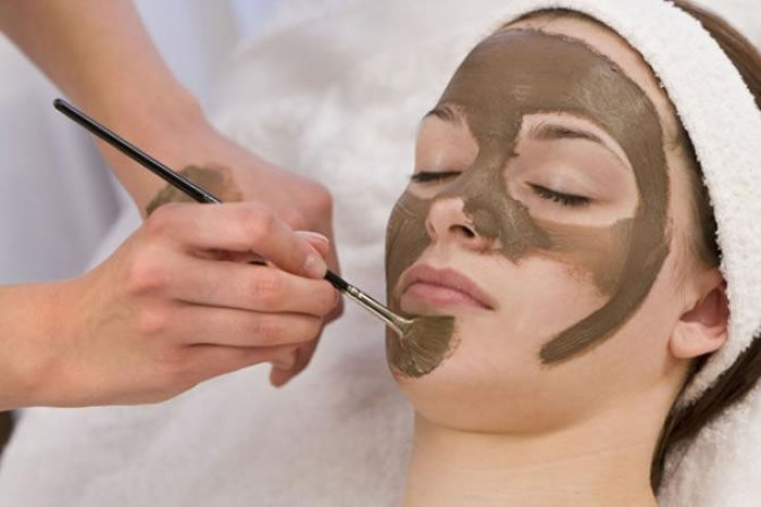 Bridal Beauty Treatments That Should NEVER Be Done Before Wedding Day