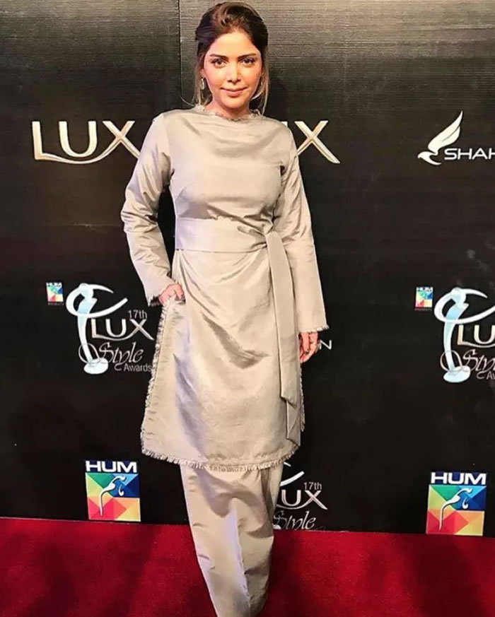 Hadiqa Kiani Lux Style Awards