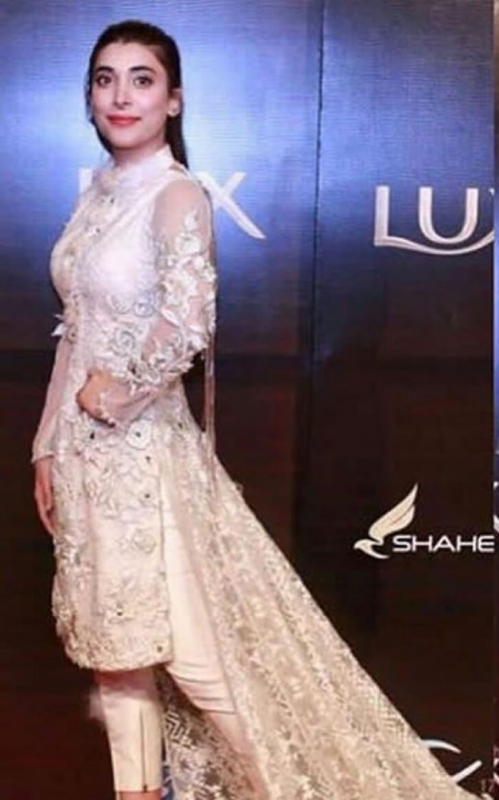 Urwa Hocane Lux Style Awards