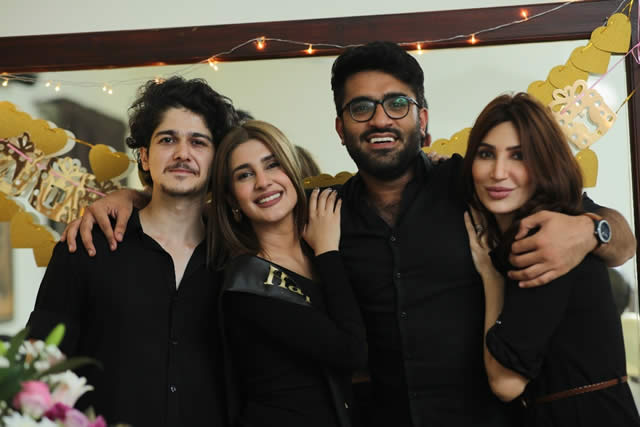 Kubra Khan Birthday Party Photos – Fashion Central