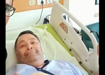 Rishi Kapoor Last Video Inside Hospital