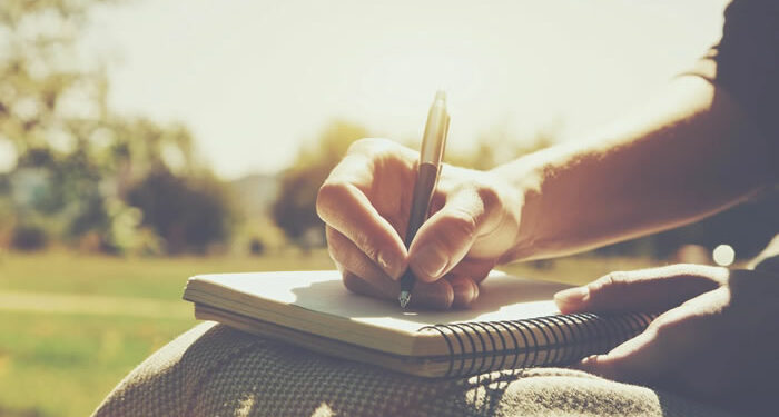 3 Ways Essay Writing Can Improve Your Imagination