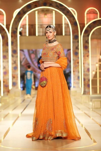 Haris shakeel dress designer Clearance