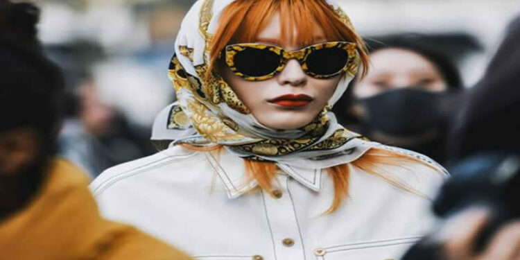 12 Stylish Ways To Tie A Scarf