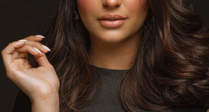 Amna Ilyas is Being Badly Bashed for Her ‘Bold’ Photoshoot