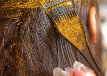 5 Homemade Henna Hair Packs For Gorgeous Hair