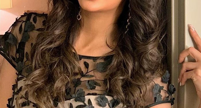 Mehwish Hayat’s Bold Pictures Go Viral Public Start Backlash