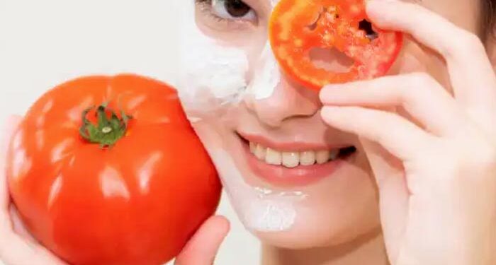 How To Use Tomatoes For Glowing Skin
