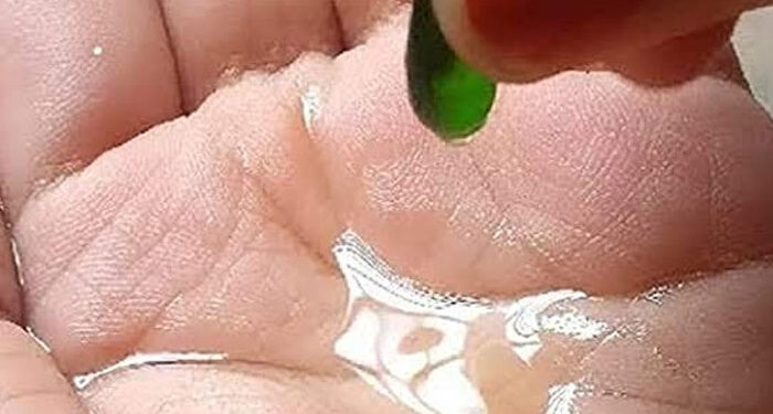 7 Ways To Apply Vitamin E Capsules For Glowing Skin