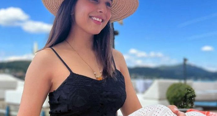 Ushna Shah Explores Austria on Hot Sunny Day