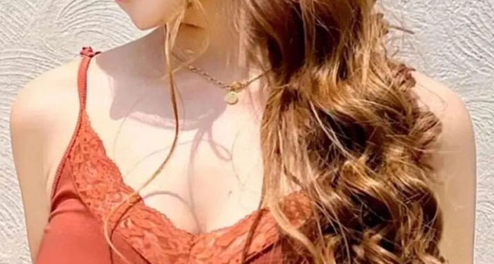 Fatima Tahir Hot look
