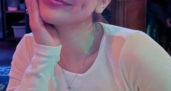 Hania Aamir enjoys ‘drink’ in the bar, explores New York City nightlife