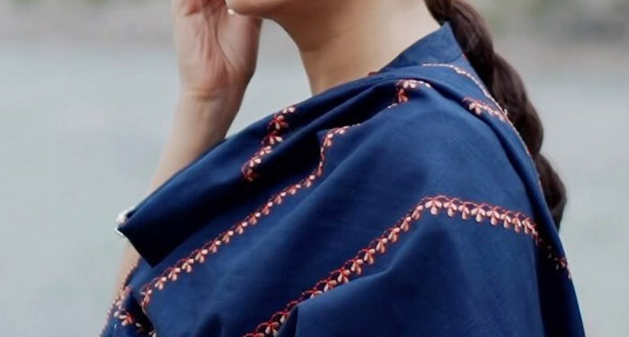 OMG! Is Sajal Aly PREGNANT? Netizens In Doubt After Actress Shares Interesting Pictures