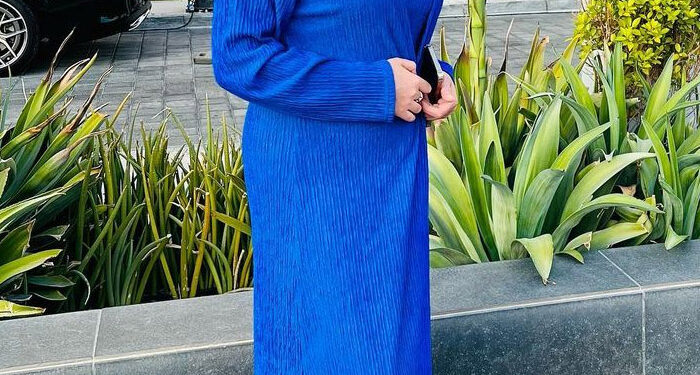 Hareem Shah’s Bold Dance Video in a Hotel Room Goes Viral