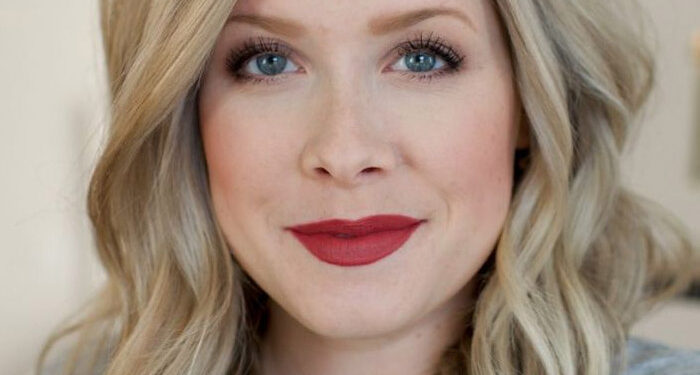 Winter Makeup Tips for Glowing Skin