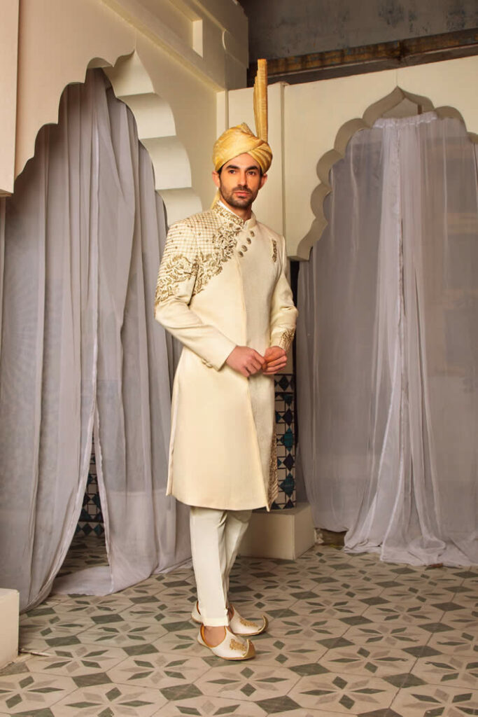 Off-White Embroidered Sherwani 3