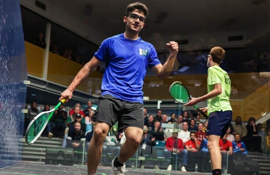 Hamza Khan win World Junior Squash Championship